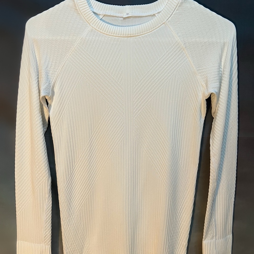 Long sleeve Lululemon top